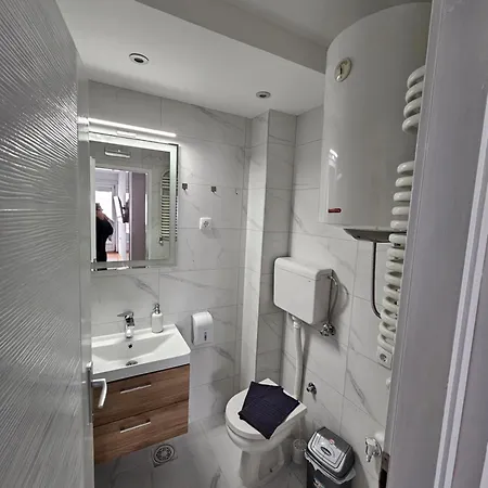 Apartman Afrodita Lux 2 Ni Exterior foto