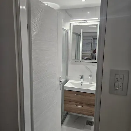 Apartman Afrodita Lux 2 Ni Exterior foto